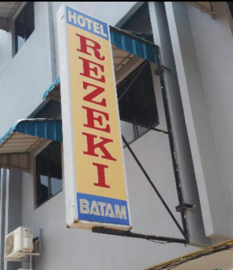 Hotel Rezeki Batam Nagoya Bagian luar foto